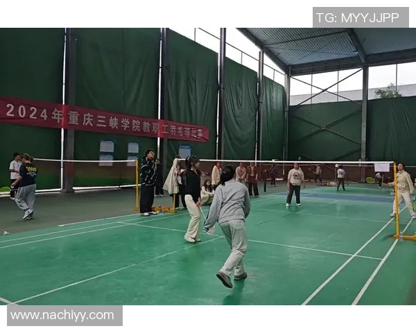 探讨成都羽毛球队灵活性提升策略与实践经验分享